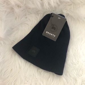 Canada Goose Navy Cashmere Slouchy Beanie (Unisex)
